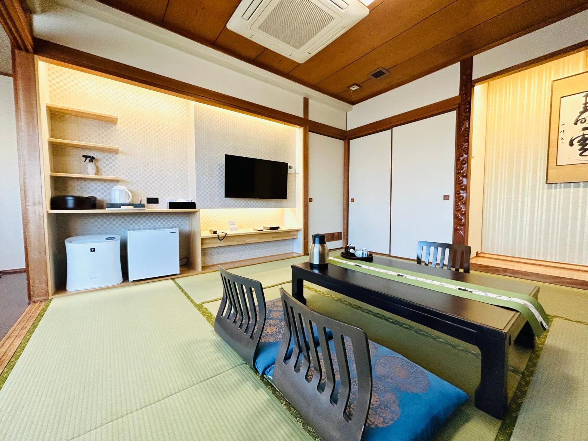 Hotel Takasago Kōchi Pokoj fotografie